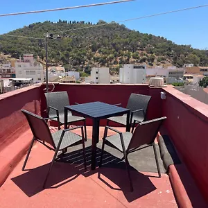 Two Bedroom In Center With Views Appartement